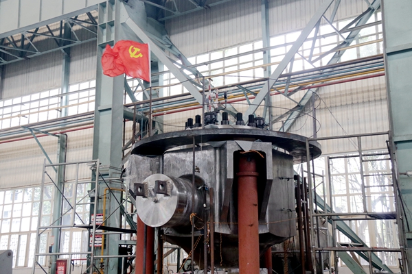 國機(jī)重裝2.jpg